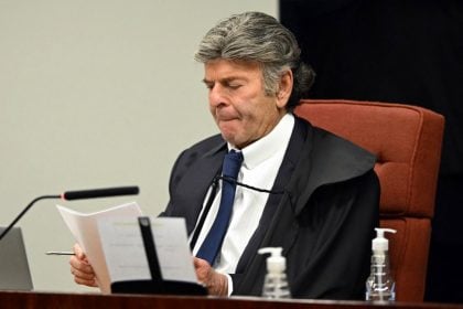 STF confirma que ministro Fux não participará de julgamento de recurso de Bolsonaro