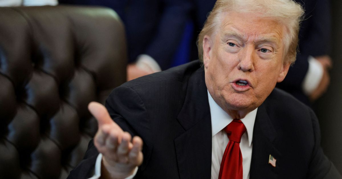 Senado dos EUA aprova lei para divulgar arquivos do caso Epstein