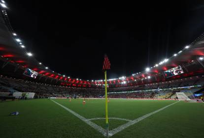 Flamengo enfrenta Ceará no Maracanã com título do Brasileiro em jogo