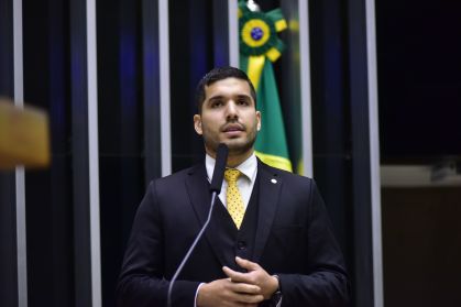 PL suspende negociações com PSDB no Ceará após reunião da cúpula