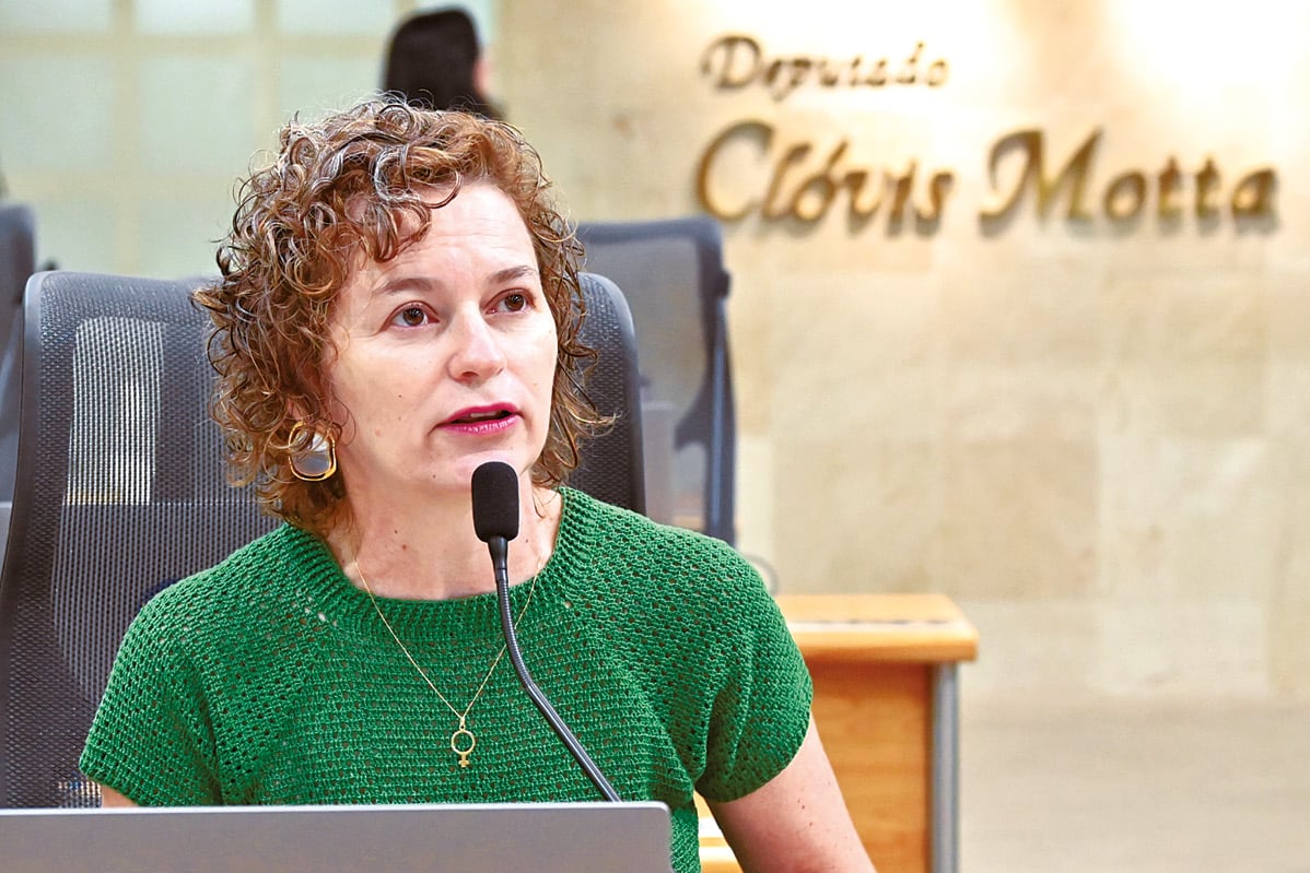 Isolda Dantas critica decisão de Walter Alves e defende governo Fátima Bezerra