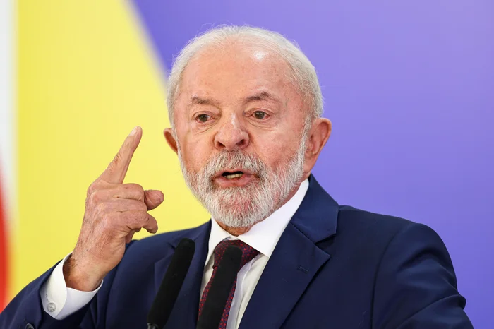 Lula veta PL que reduz penas de Bolsonaro e outros condenados pelo STF