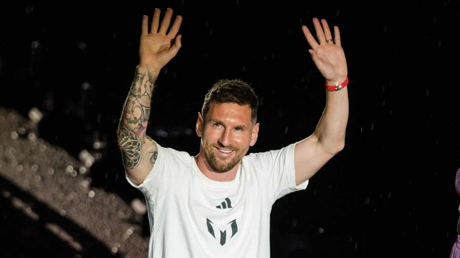 Messi revela vício em TikTok e mistura inusitada de vinho com Sprite