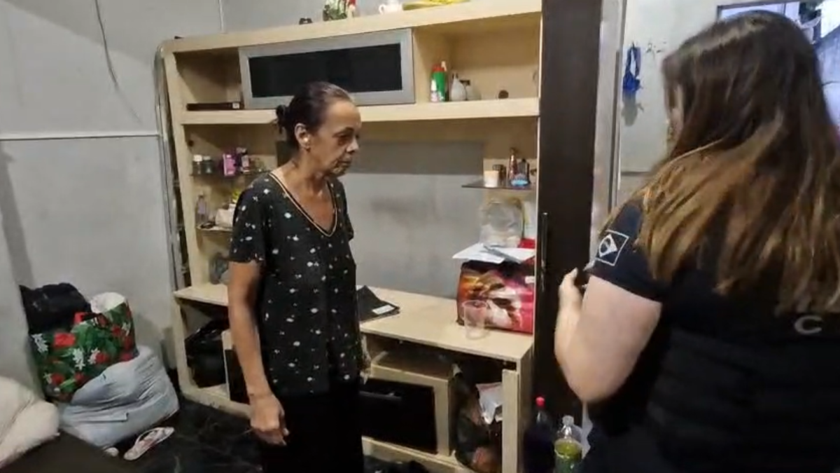 Avó é presa em SP por vender netas menores a piloto detido em Congonhas