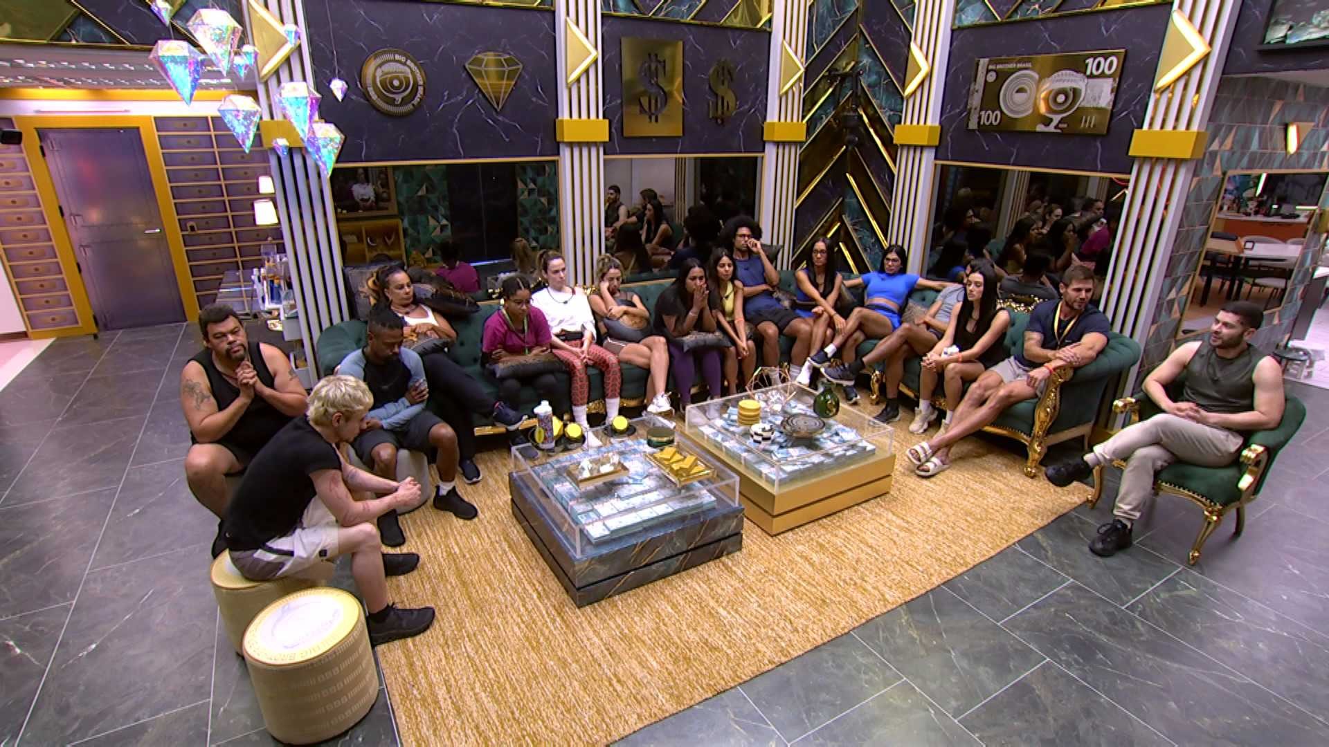 Tadeu Schmidt fala sobre desclassificação de Edilson no BBB 26