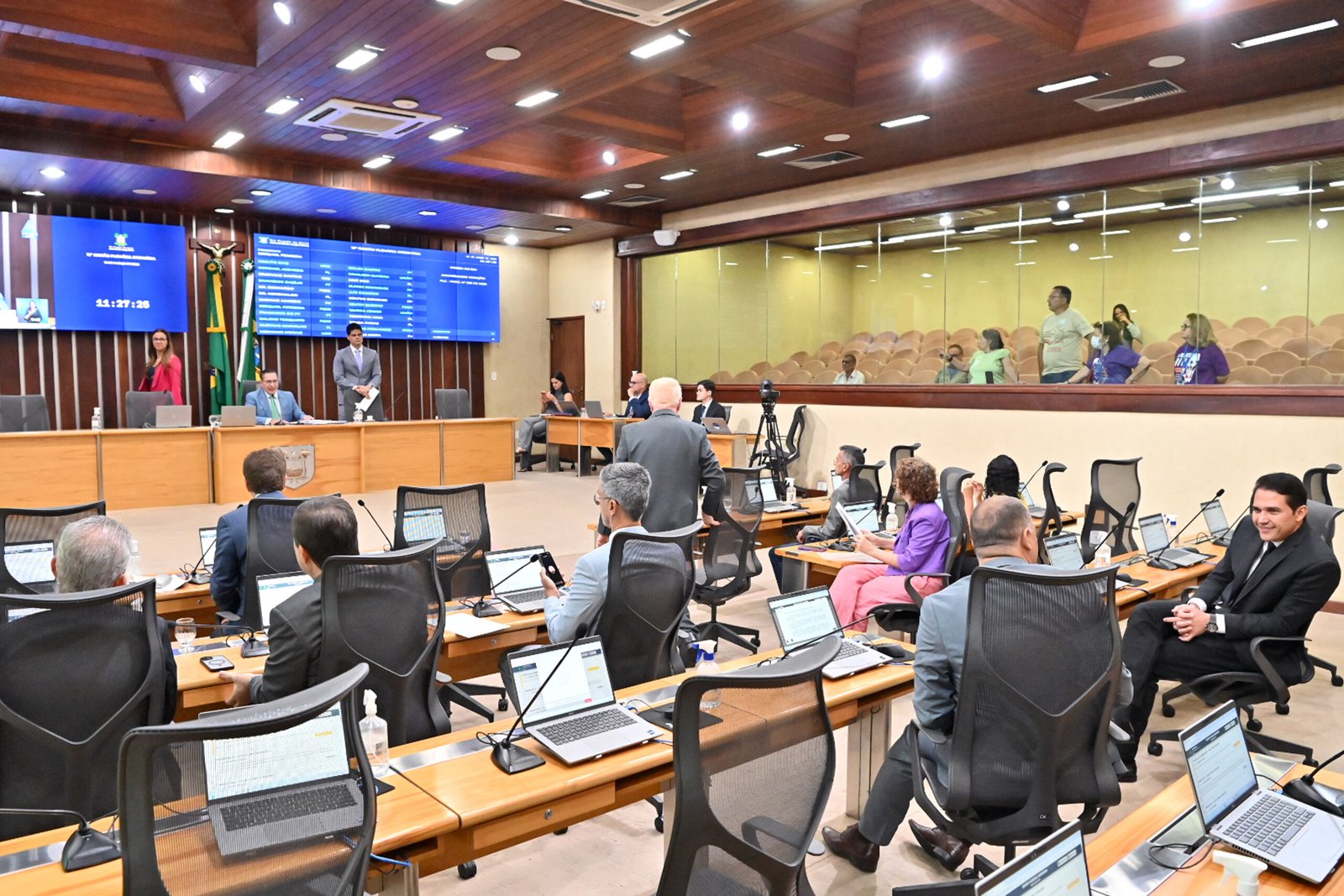 66% dos deputados estaduais do RN mudam de partido na janela partidária com destaque para PT e PL