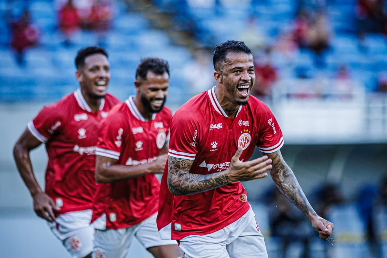 América vence Sousa por 2 a 0 na estreia da Série D e inicia busca pelo acesso