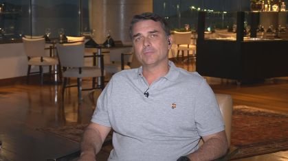 Flávio Bolsonaro nega riscos após áudio de pedido a Vorcaro sobre filme