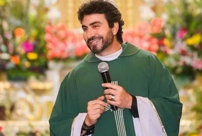 Padre Fábio de Melo reflete sobre sexualidade e celibato em entrevista