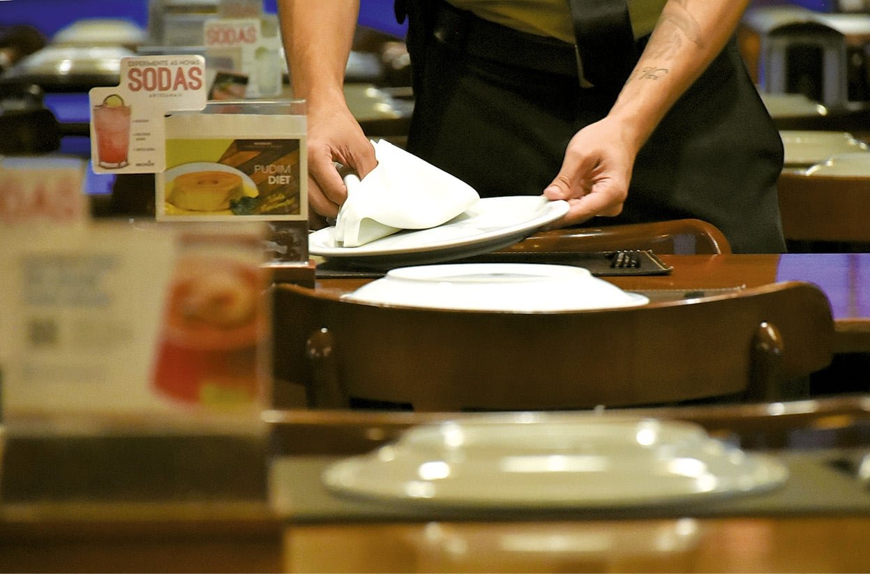 Vendas em bares e restaurantes do RN caem 4,7% em março de 2026