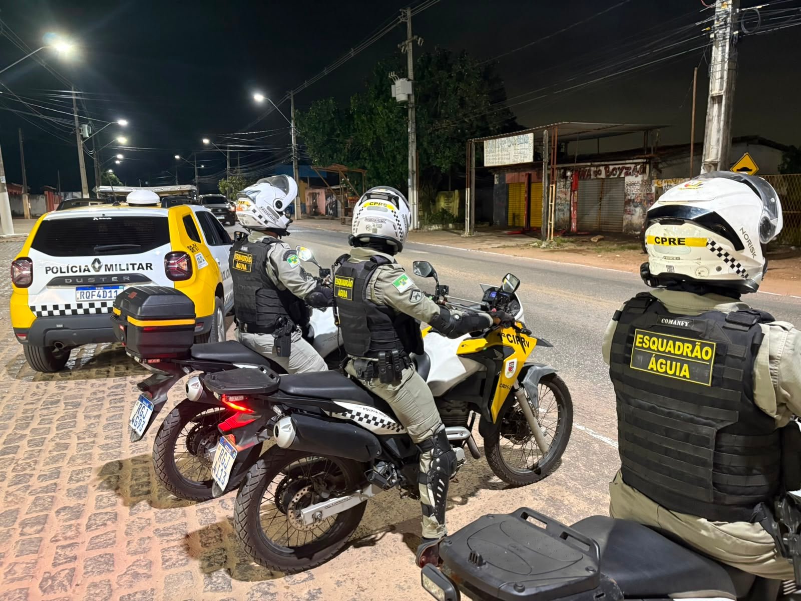 Adolescente é flagrado dirigindo e pai é preso em blitz na Grande Natal