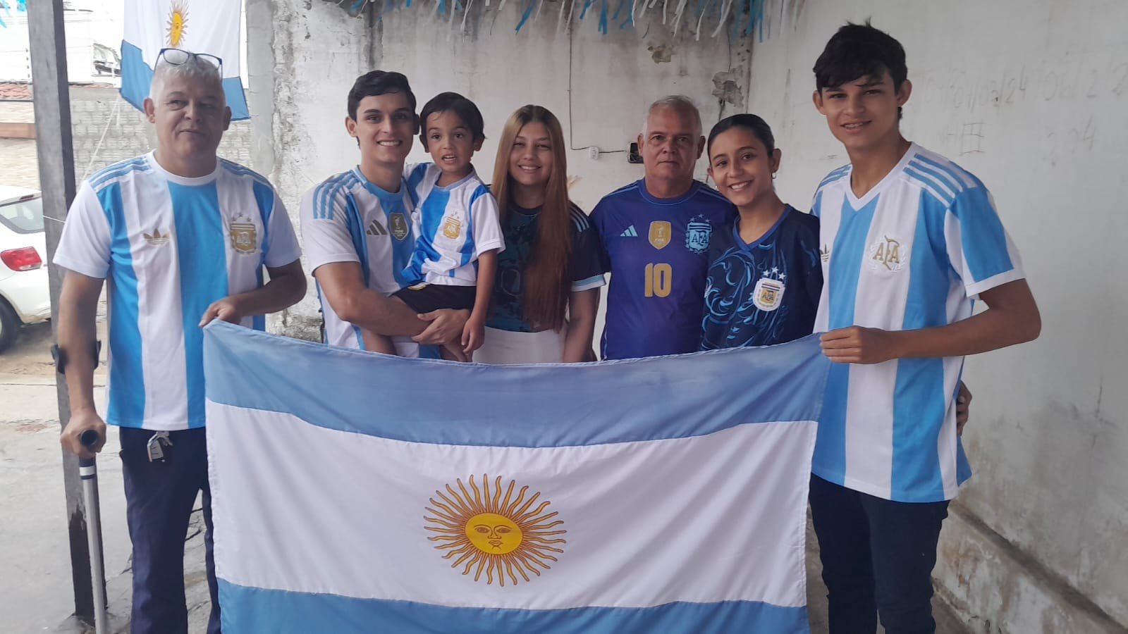 Pai no RN batiza filhos com nomes de craques do futebol argentino