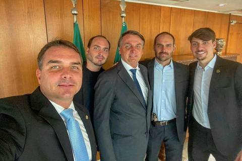 Alexandre de Moraes veta visita dos filhos a Bolsonaro no Dia dos Pais