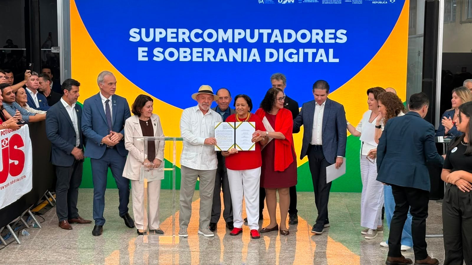 Lula anuncia supercomputador de R$ 1 bilhão no RN para IA e dados