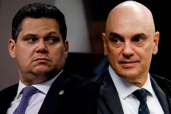 Mensagens sobre Moraes e Vorcaro podem travar votação da PEC 6x1 no Senado