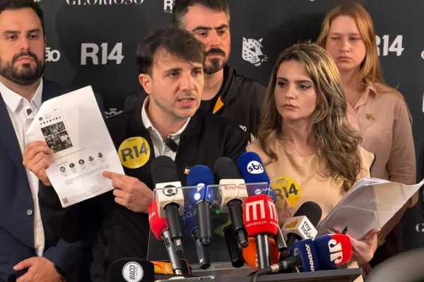 Renan Santos pede prisão de Moraes por mensagens atribuídas a banqueiro