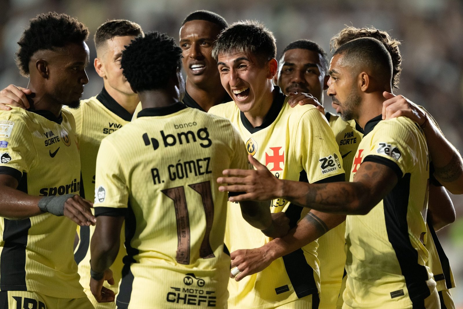 Vasco deixa a zona de rebaixamento do Brasileirão após 11 rodadas