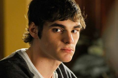 Ator RJ Mitte de Breaking Bad morre aos 34 anos no Texas