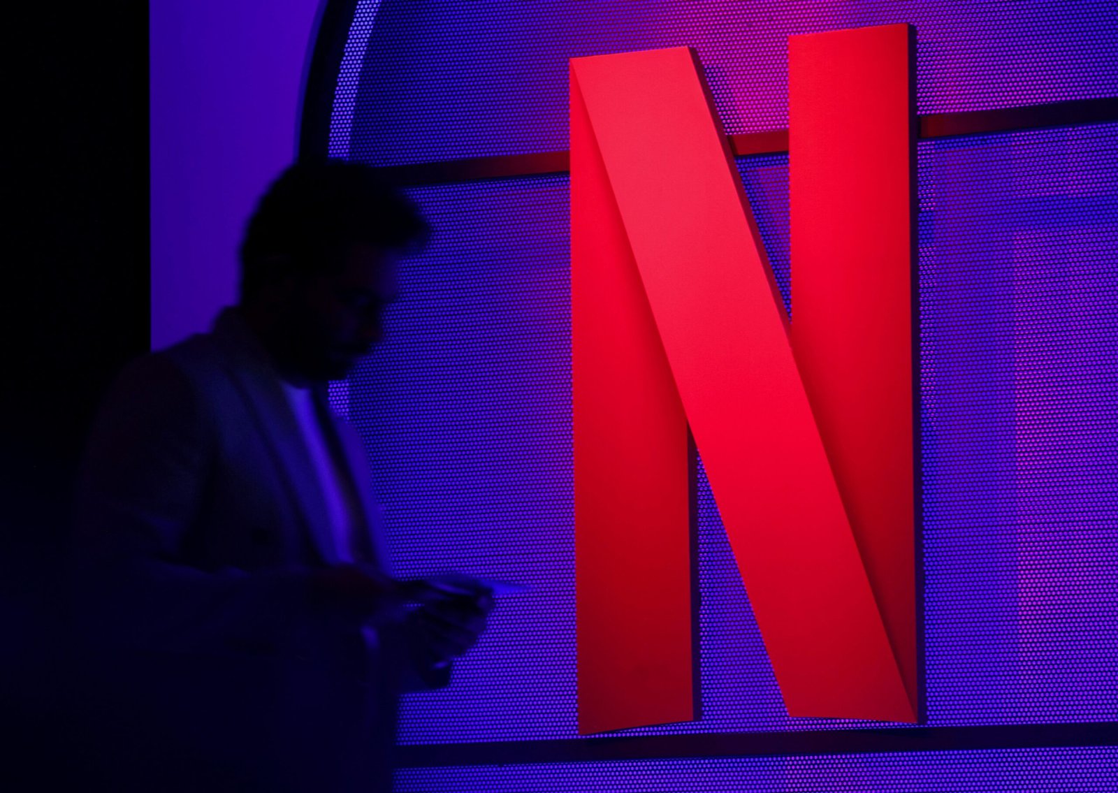 Netflix anuncia corte de 6% do quadro de funcionários em 2026