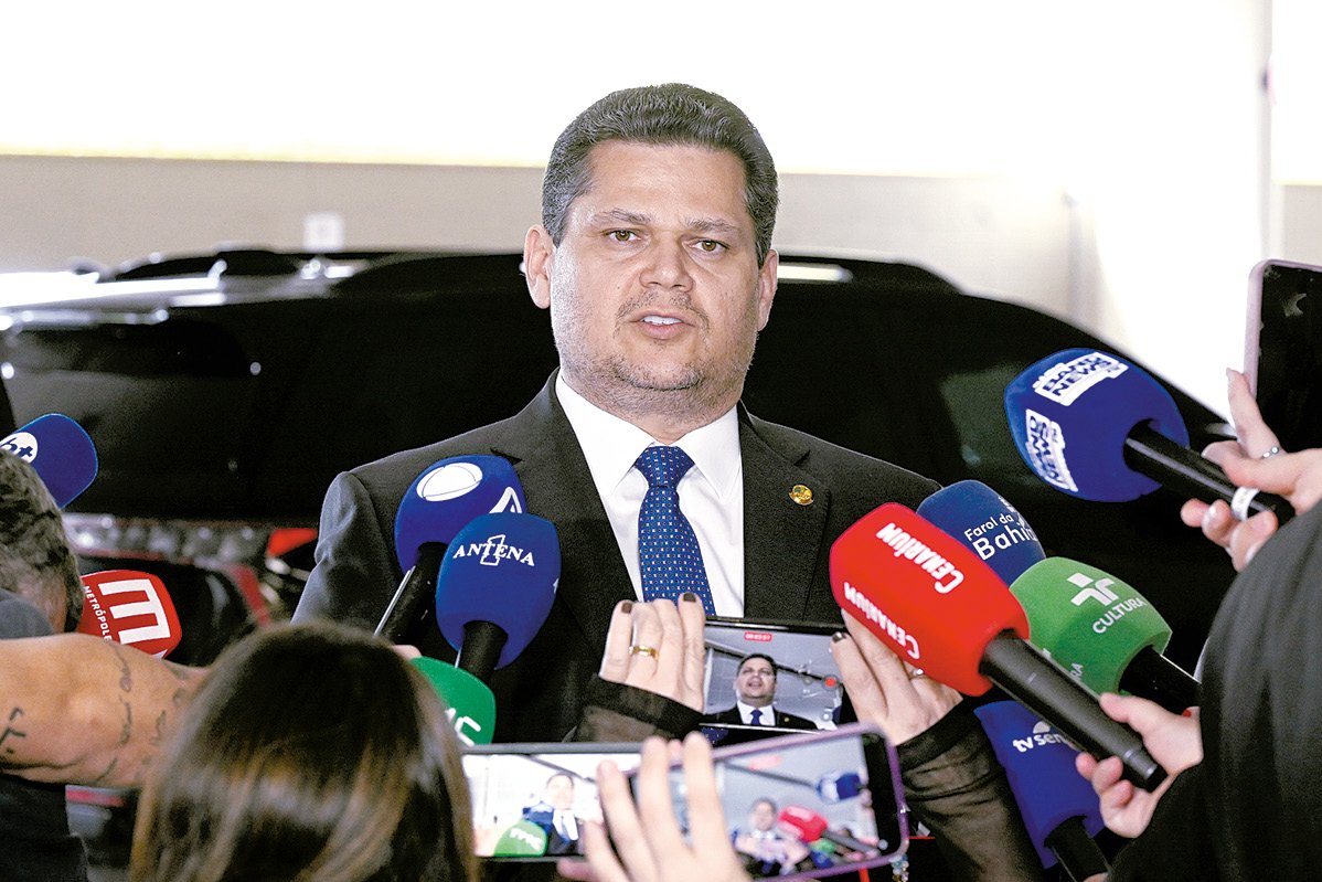 Senado pode votar PEC do fim da escala 6x1 antes do segundo turno